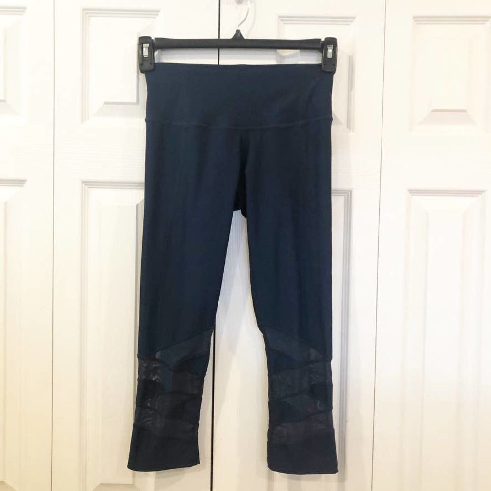 APANA Navy Cropped Leggings XS